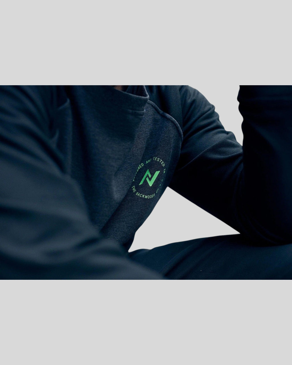 Polerón Norco Lifestyle Pioneer Crew Gris/Negro