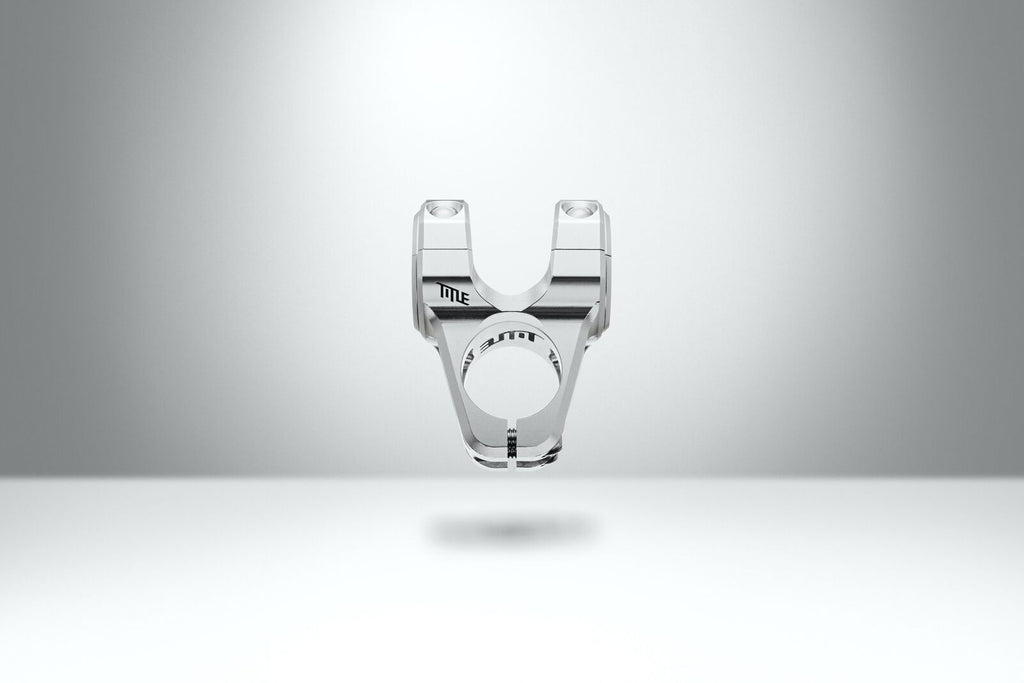 Tee TITLE ST1 Chrome
