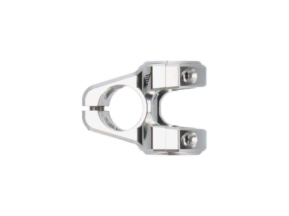 Tee TITLE ST1 Chrome