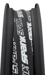 Llanta Spank Spike Race 33, aro 29, 32H, Negro