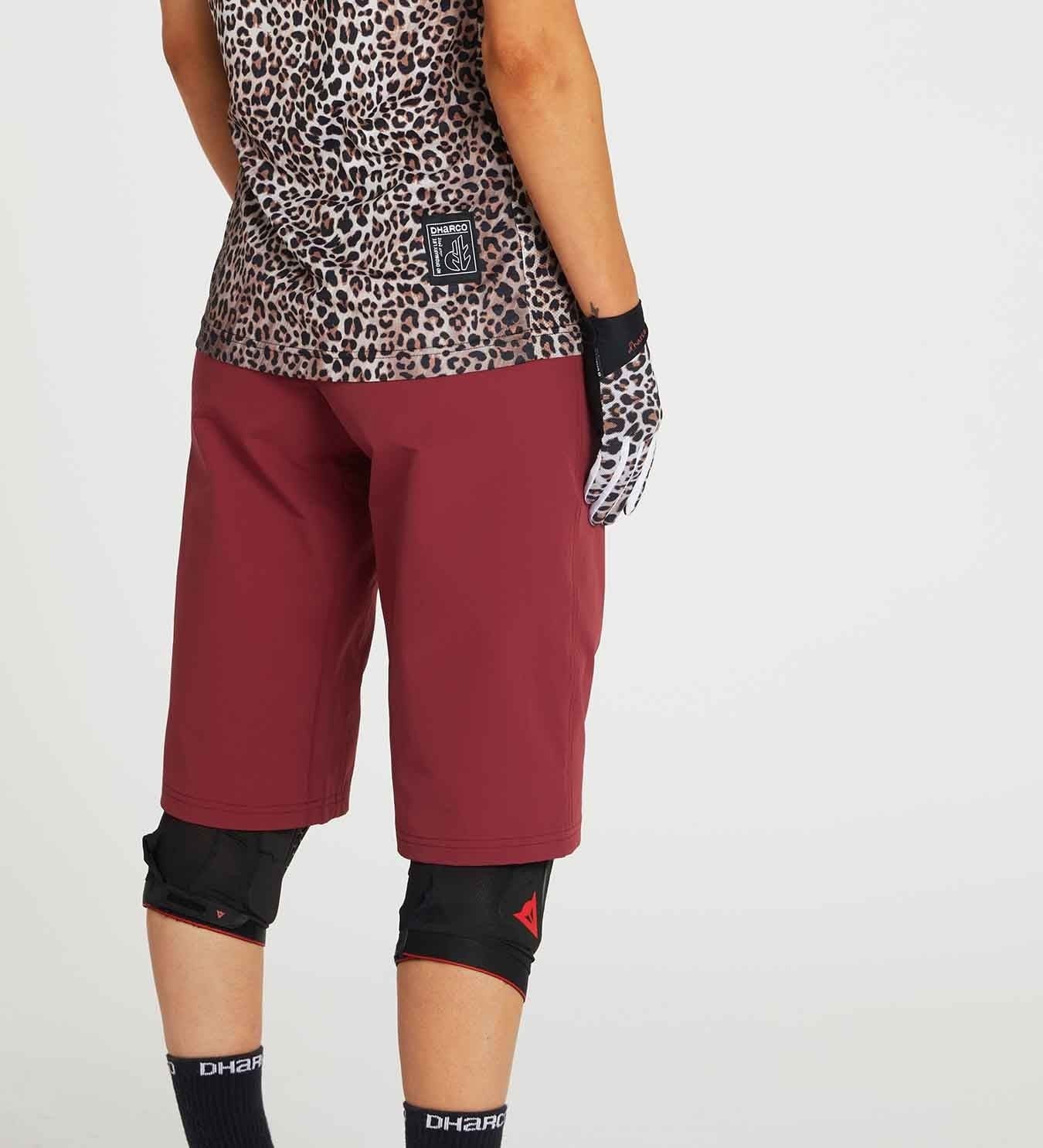 Short DHARCO Mujer Gravity Scarlet