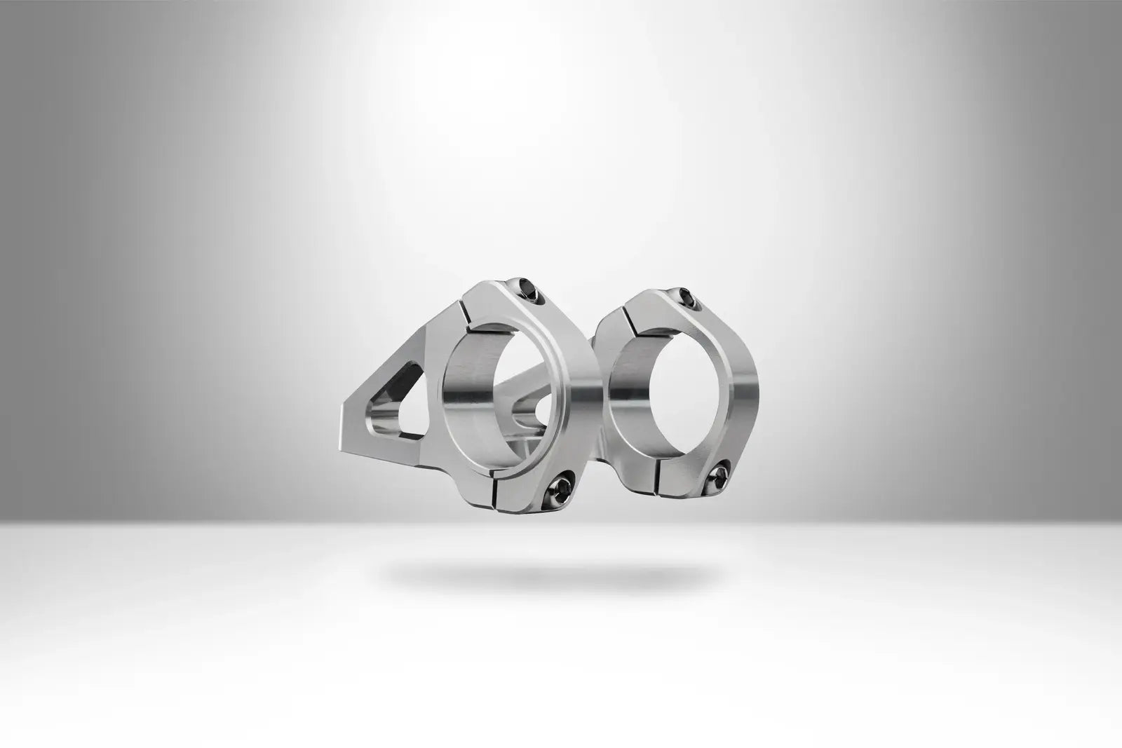 Tee TITLE DM1 35 x 46mm largo, Chrome,  Integrada para DH