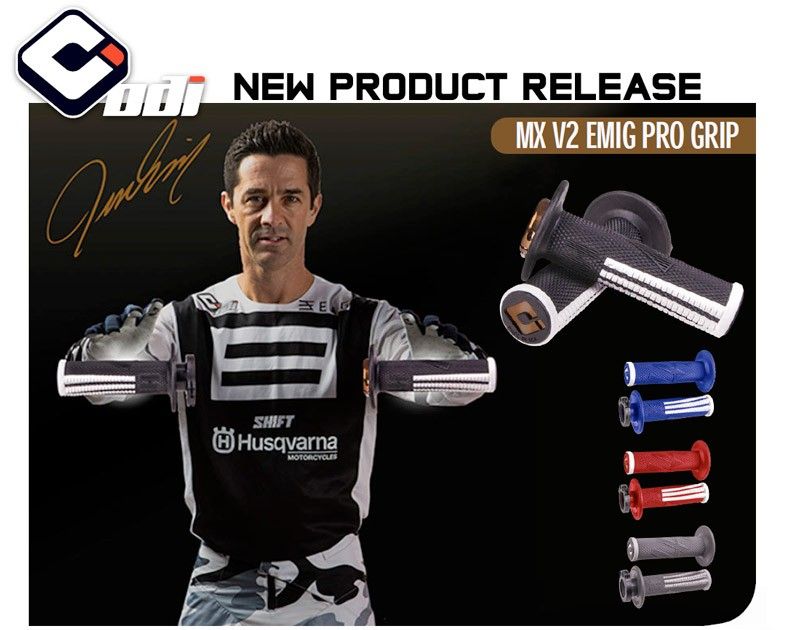Puños de Moto Odi Emig Pro MX V2 Lock On Grip Blackout