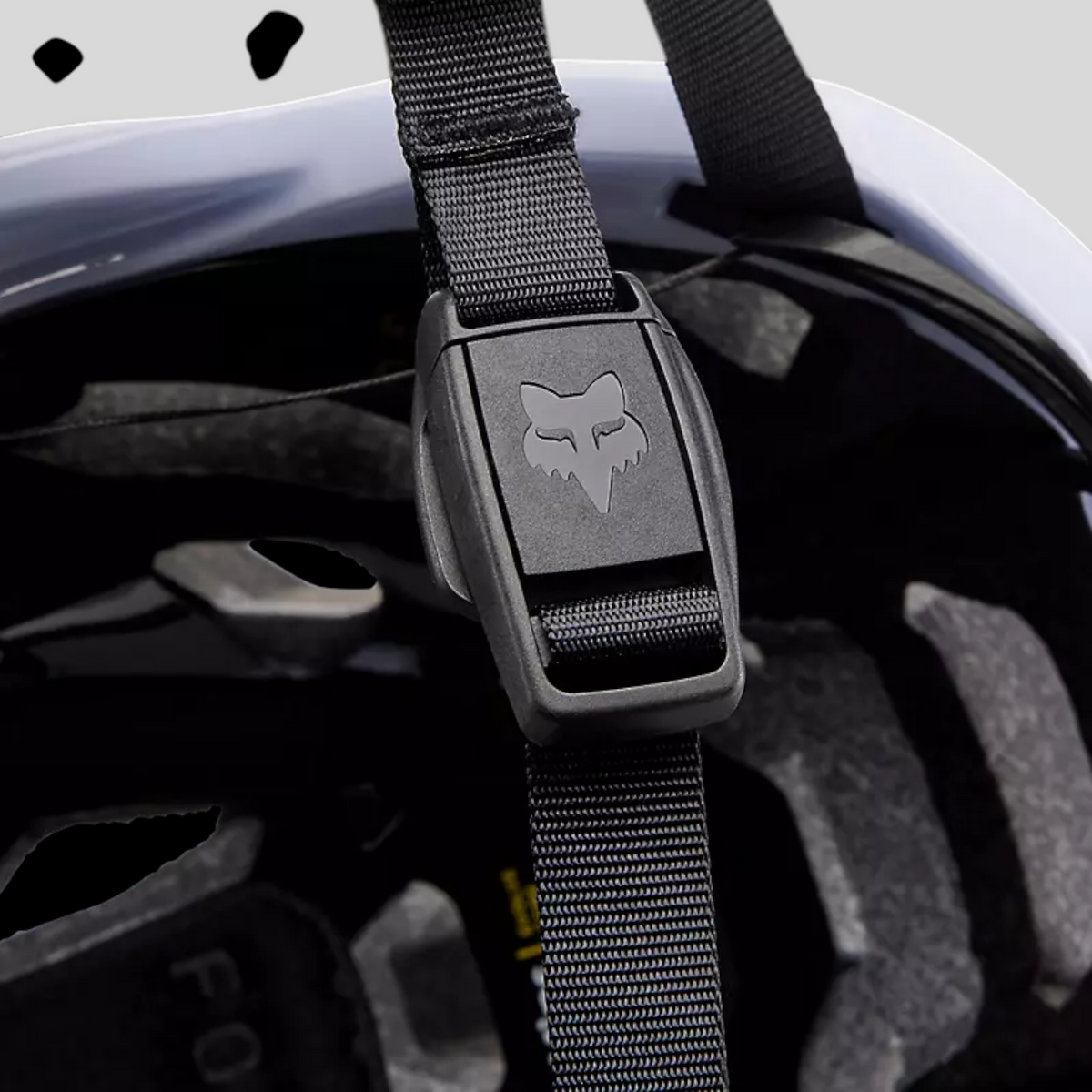 Nuevo Casco FOX Crossframe Pro - Blanco