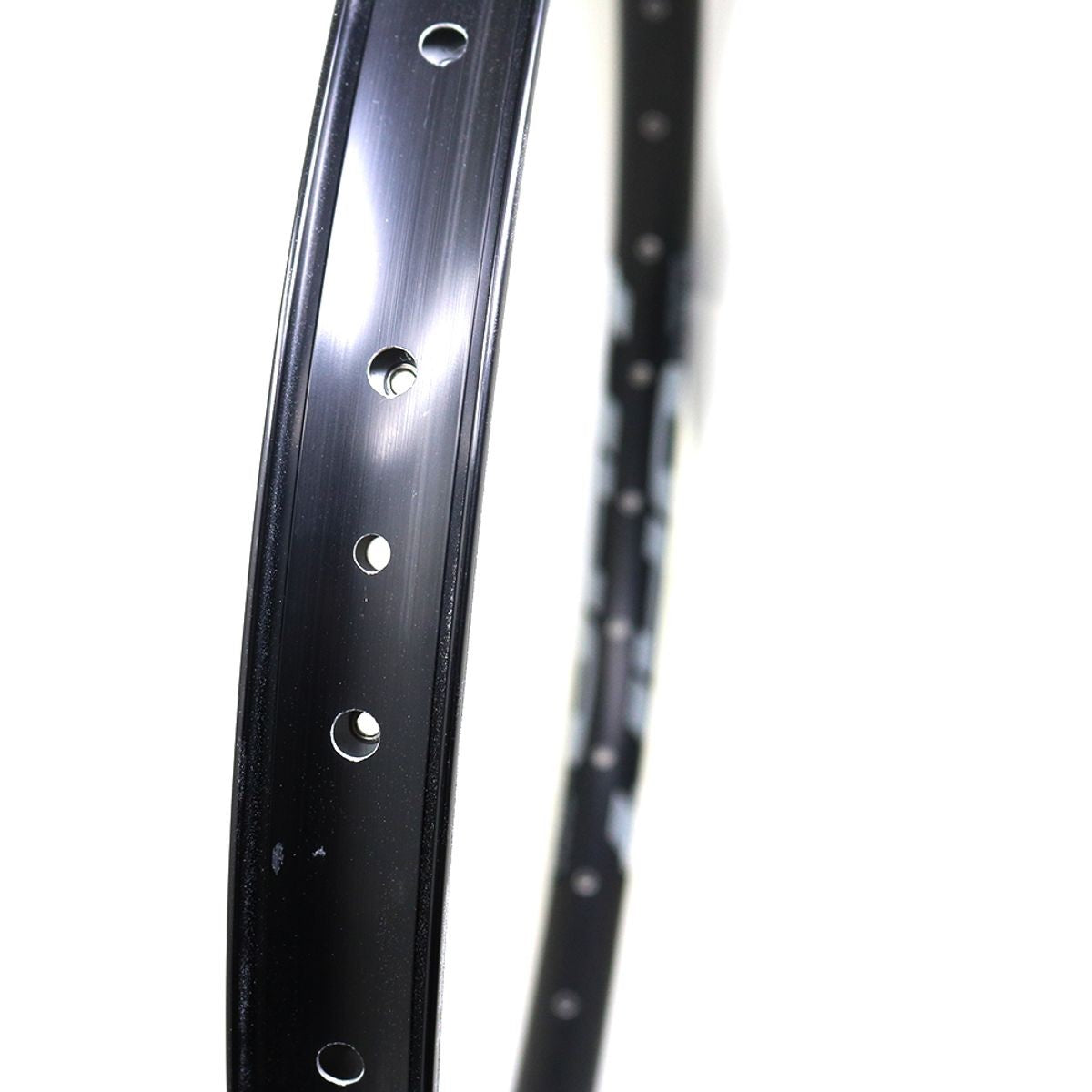 Llanta Weinmann aro 27.5 - U40 TL negra 28H FV