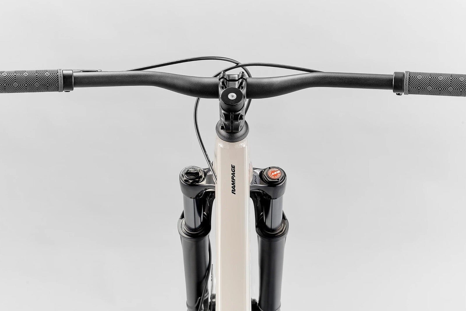 NORCO RAMPAGE 2, aro 26, 2025
