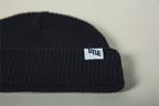 Gorro de Lana Title Waffle Negro