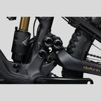 BICICLETA DH PIVOT PHOENIX SAINT BLACK GOLD