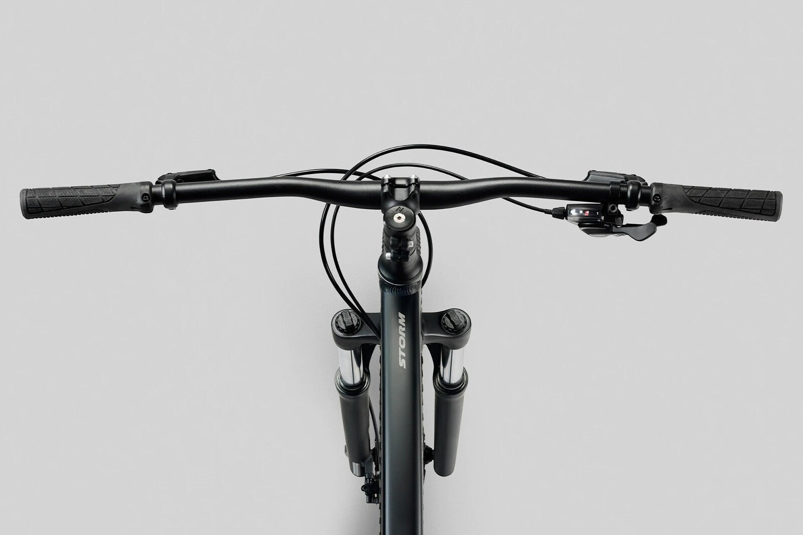 Norco Storm 100 | Bicicleta MTB aro 29 Negro