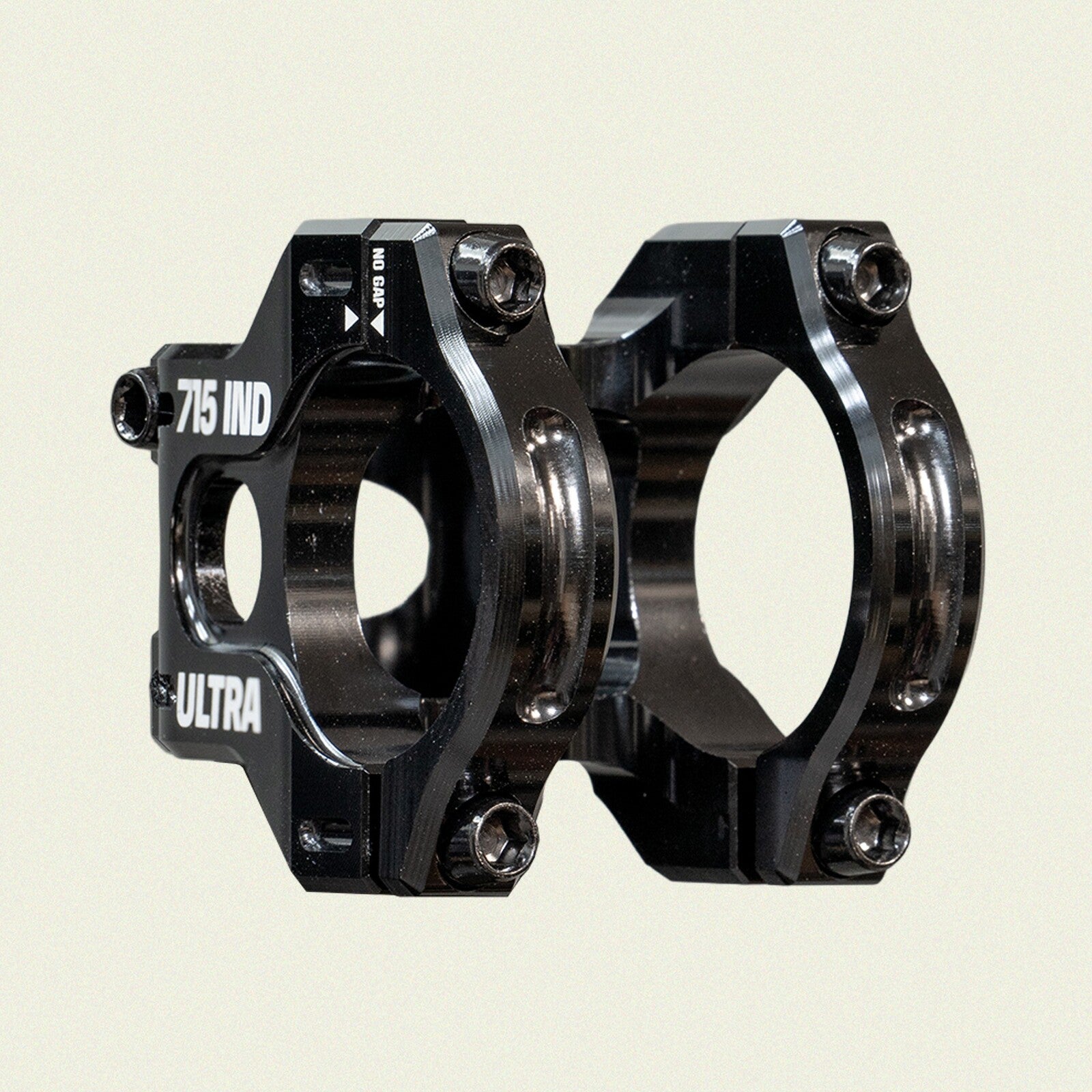 Tee 715IND ULTRA 35 35mm Negra