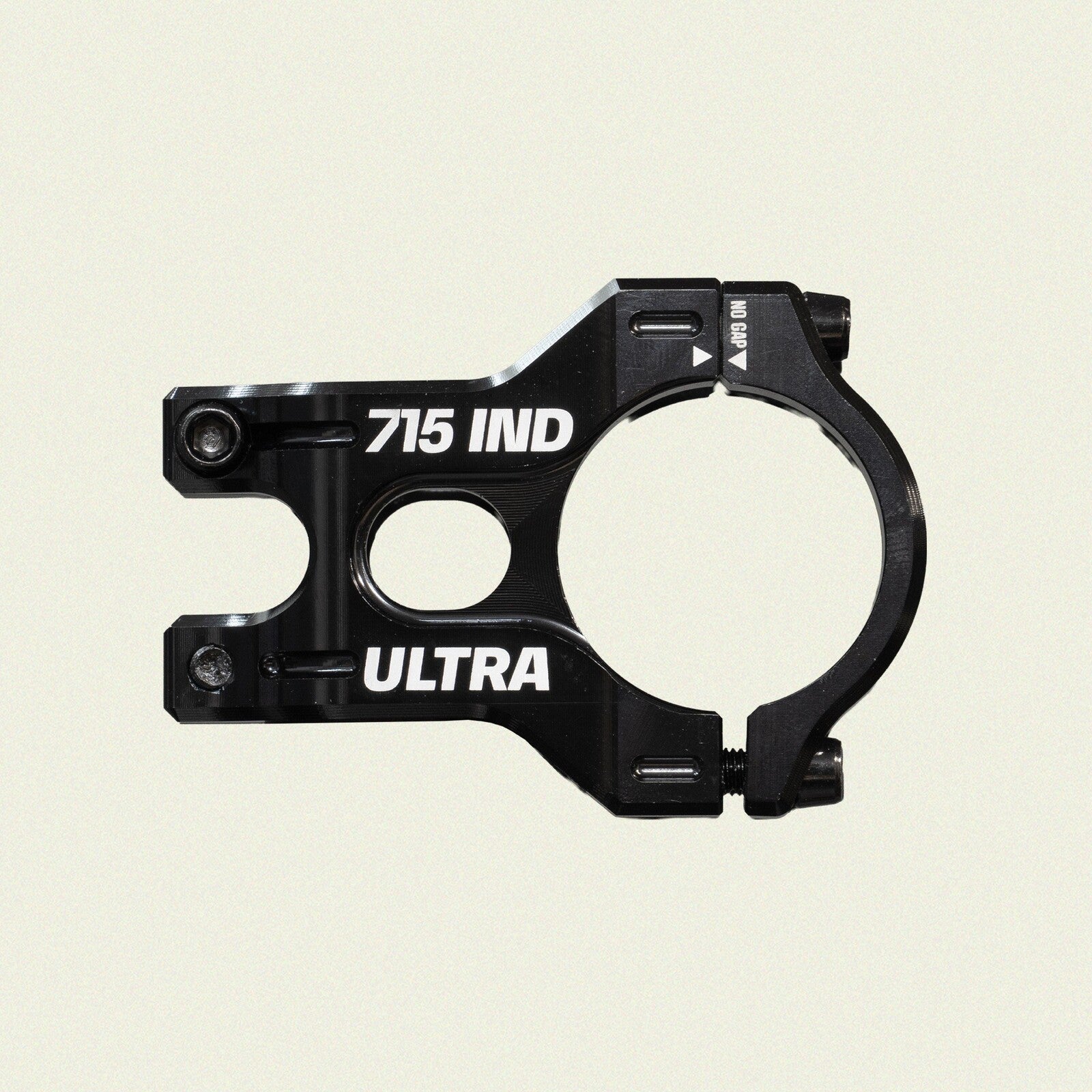 Tee 715IND ULTRA 35 35mm Negra