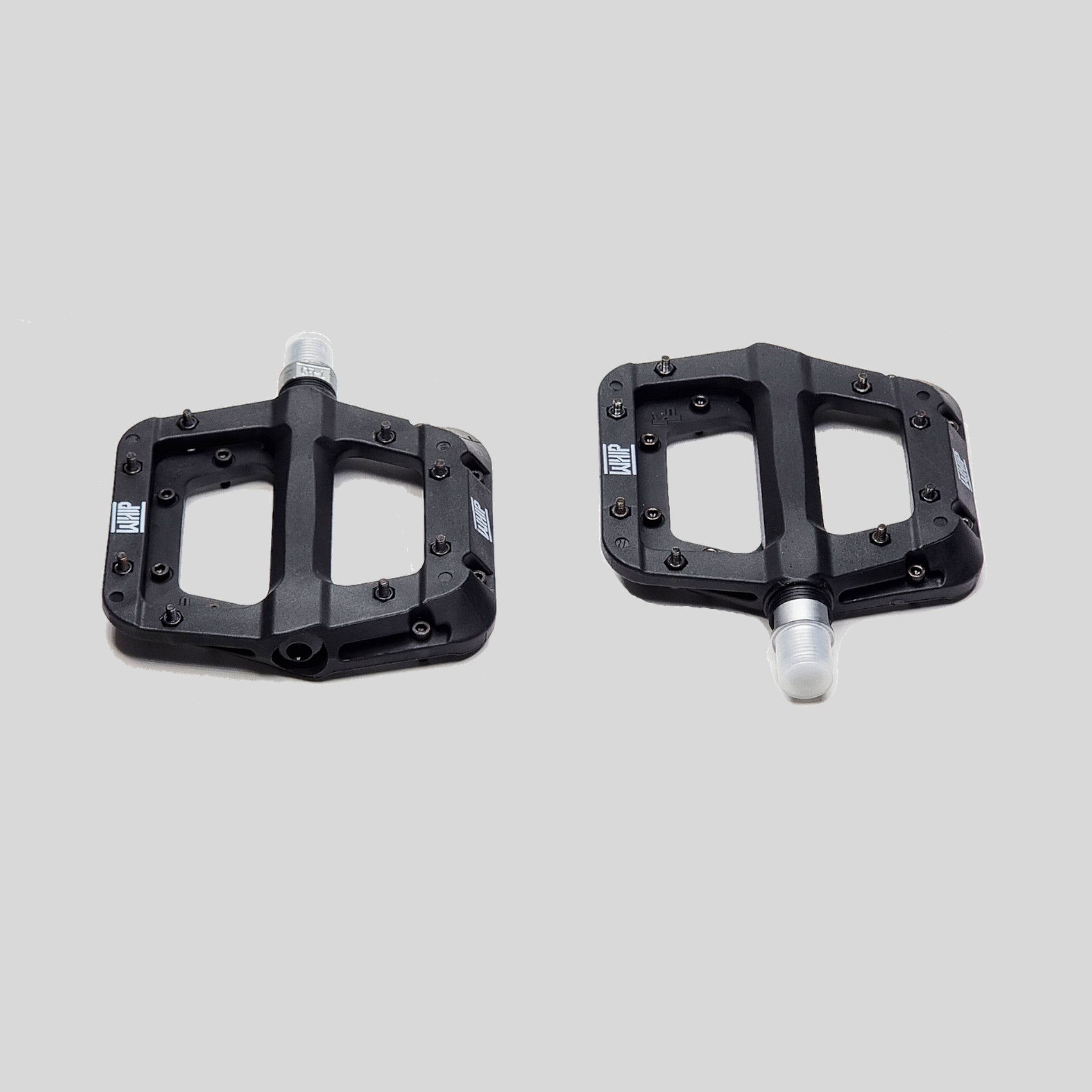 Pedal de Plataforma Whip Nylon Pin Metálico Rodamientos sellados