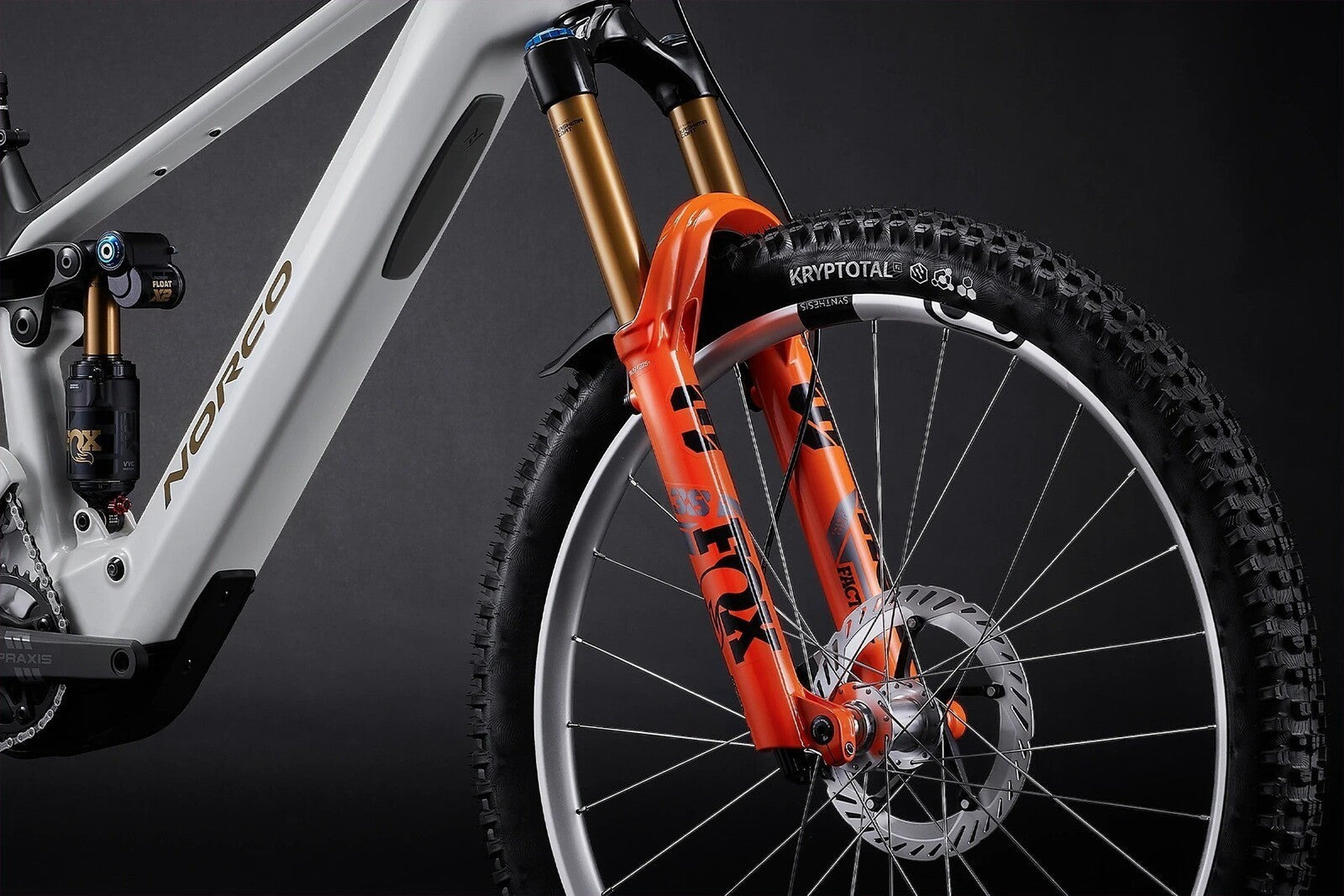 PREVENTA: E-BIKE NORCO RANGE 2026 VLT - C1 | Mx - White/Black