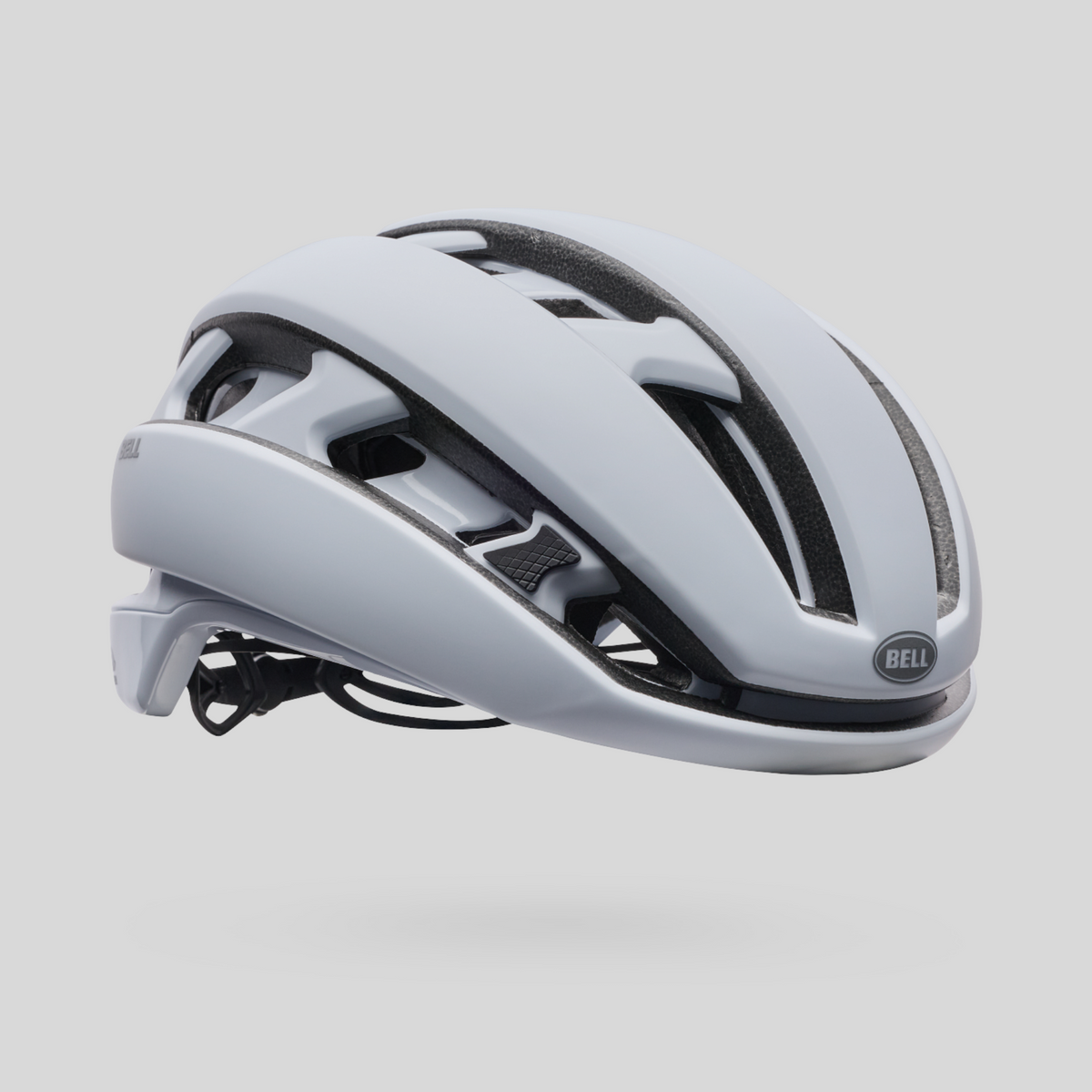 Casco de ciclismo MZ Bikes Bell XR Spherical en color blanco mate y plata con tecnología MIPS y 18 ventilaciones.