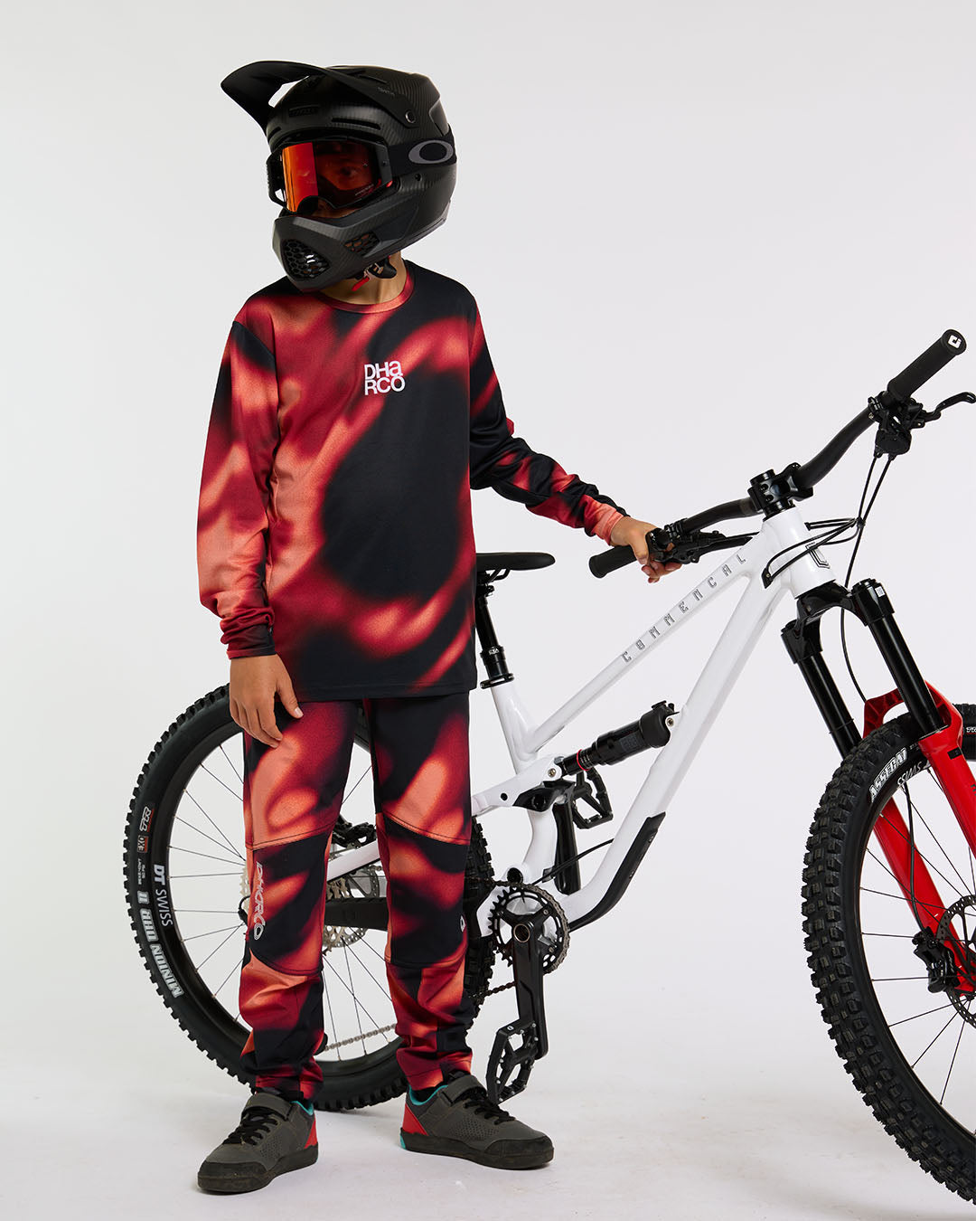 Jersey Dharco Gravity Infrarrojo - angulo 6