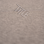 Polerón Crew Neck Title Heather Grey, detalle
