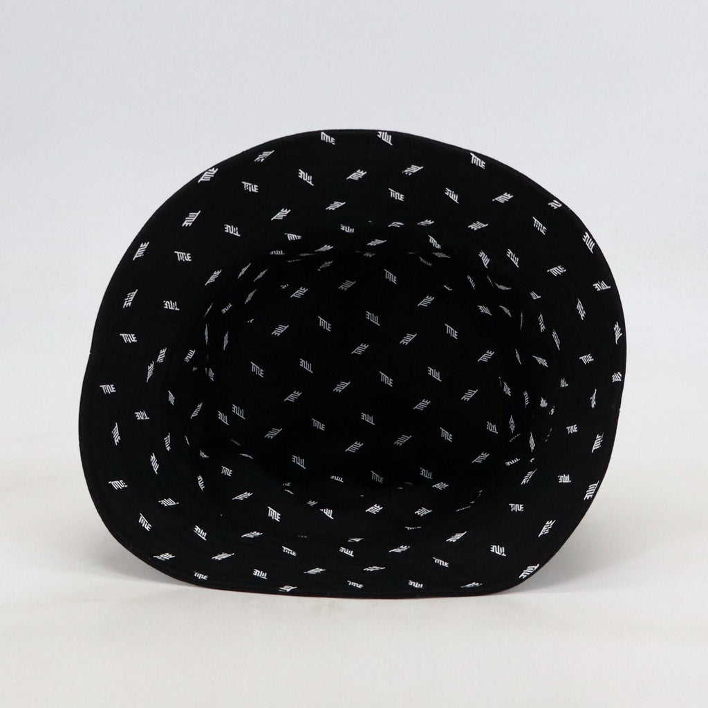 Gorro Title Bucket Reversible - detalle