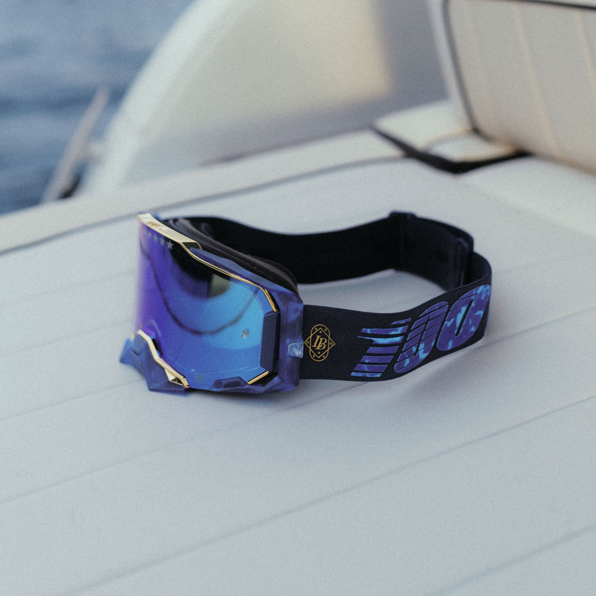 100% Antiparra Armega LE Bruni Signature – Navy Blue / Gold