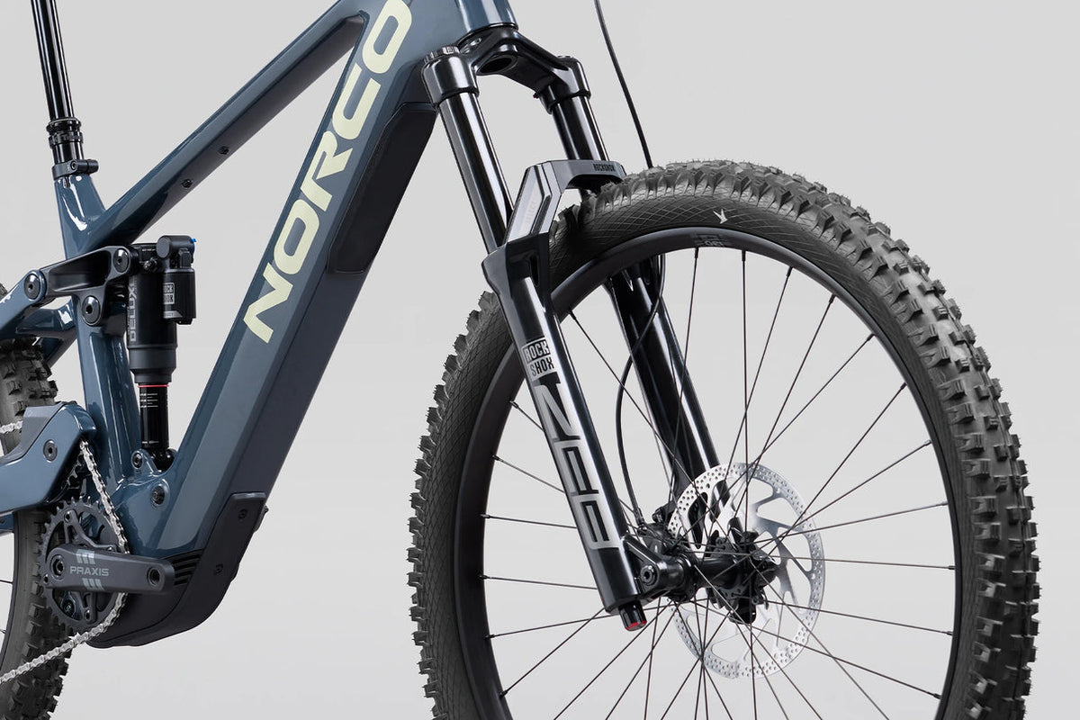 Norco Sight VLT CX C3 Smoke Grey, detalle horquilla RockShox Zeb