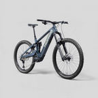 Bicicleta eléctrica de enduro MZ Bikes Norco Sight VLT CX C3 en color gris humo con cuadro de carbono y suspensión.