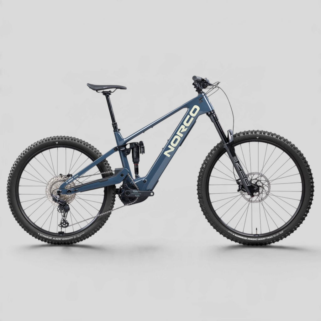 Bicicleta eléctrica de montaña Norco Sight VLT CX C3 en color gris humo con cuadro de carbono y suspensión completa