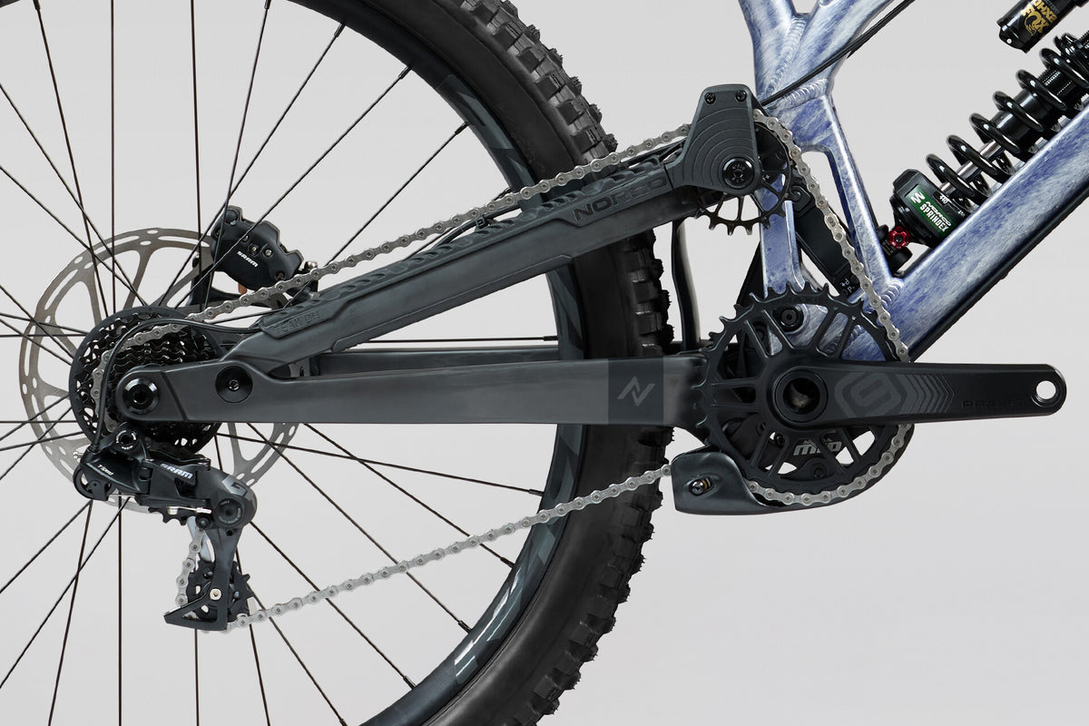 Norco Team DH 2 Fox, detalle transmisión SRAM GX DH