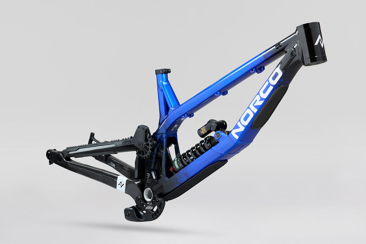 Norco Team DH Frame Kit Black/Blue, vista tres cuartos