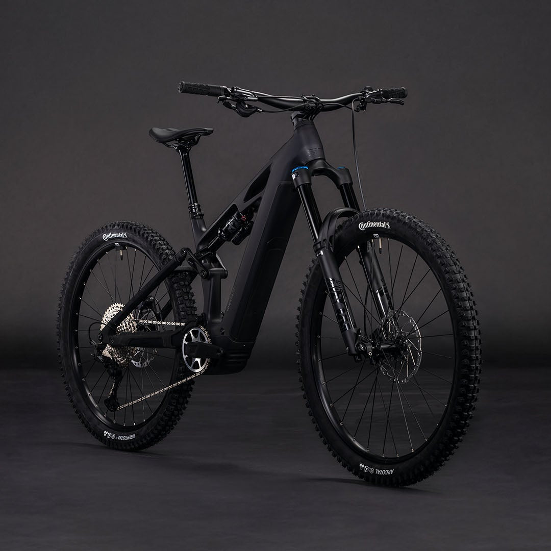 BICICLETA CUBE STEREO HYBRID ONE77 HPC SLX 800 BLACKLINE