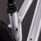 BICICLETA CUBE REACTION TM ONE RAWMETAL´N´BLUE