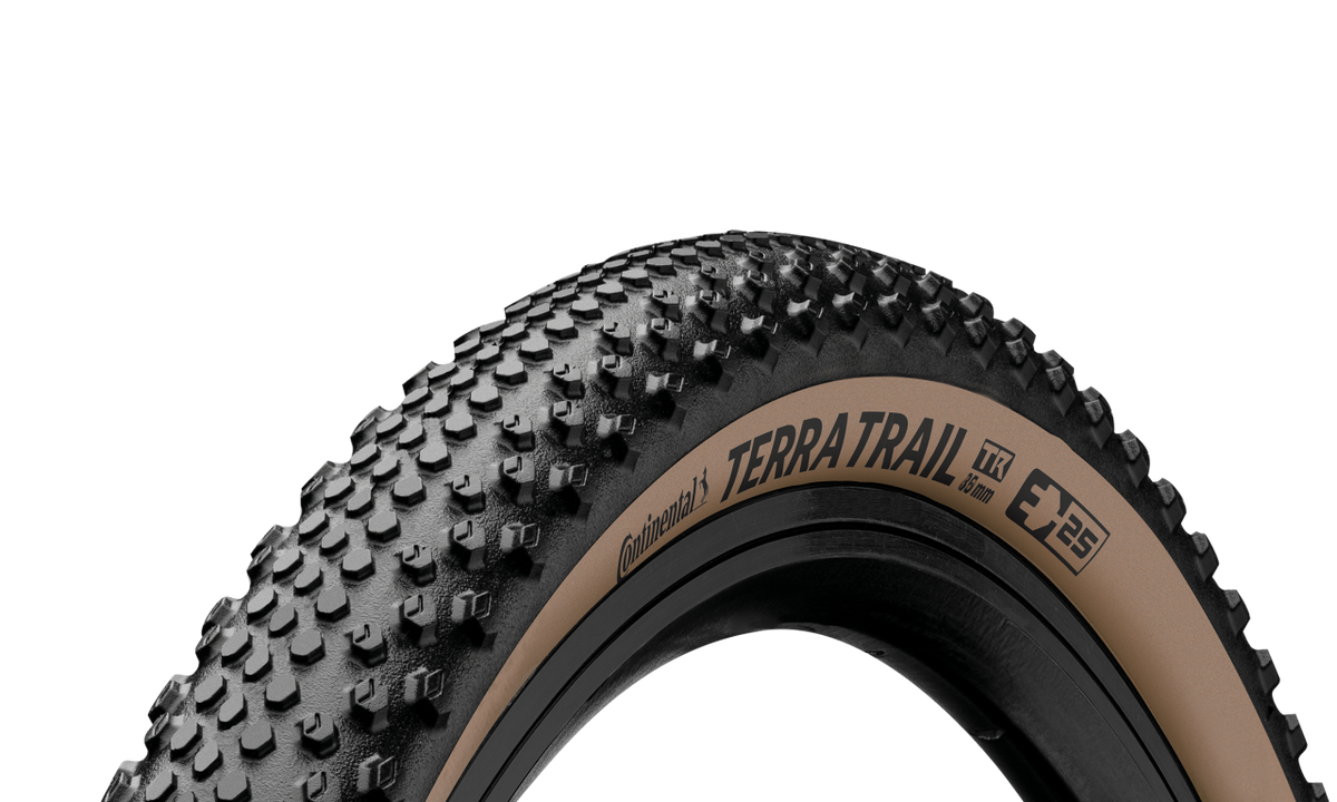 Neumático Continental Terra Trail Shieldwall 700x45C negro/café, vista del labrado gravel